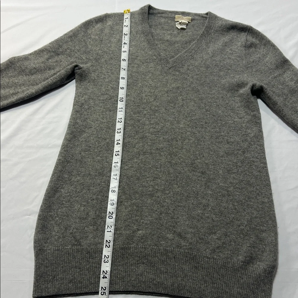 J crew 100% cashmere sweater size small - Picture 3 of 9